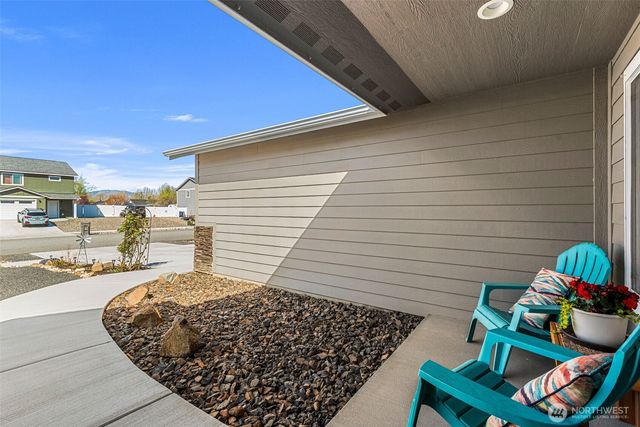 440 Margaux Loop, Malaga, WA 98828