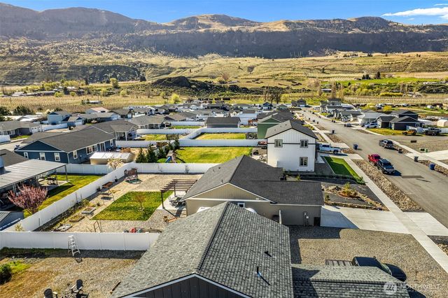 440 Margaux Loop, Malaga, WA 98828