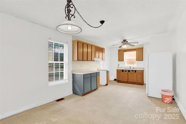 806 Margate Avenue, Kannapolis, NC 28081