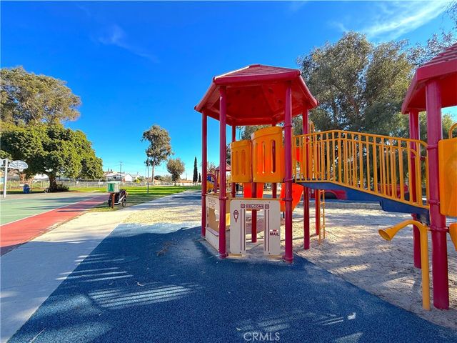 2713 - 2717 Arlington, Torrance, CA 90501