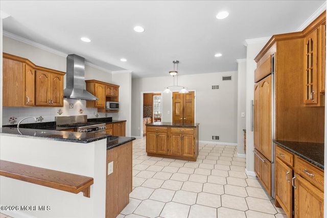 6 Wolcott Drive, Millstone, NJ 08510