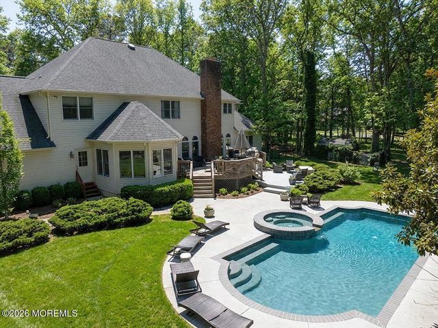 6 Wolcott Drive, Millstone, NJ 08510