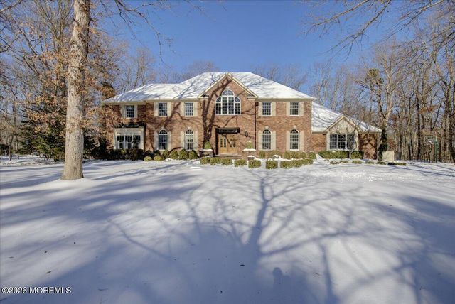 6 Wolcott Drive, Millstone, NJ 08510