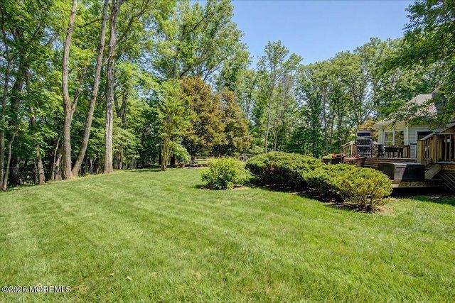 6 Wolcott Drive, Millstone, NJ 08510