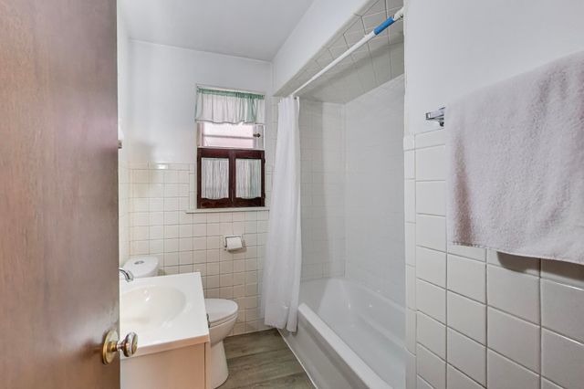 37 E Elizabeth Street, Hammond, IN 46320