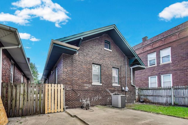 37 E Elizabeth Street, Hammond, IN 46320