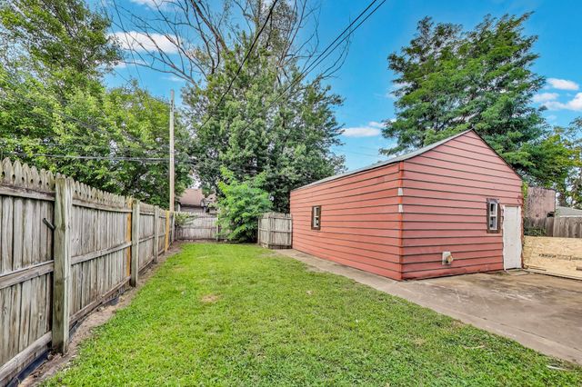 37 E Elizabeth Street, Hammond, IN 46320