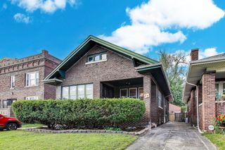 37 E Elizabeth Street, Hammond, IN 46320