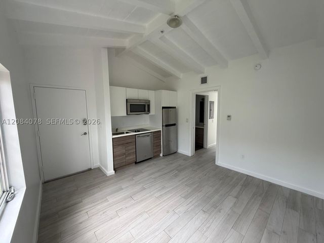 1450 Meridian Ave 202, Miami Beach, FL 33139