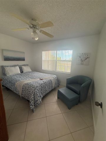 9400 Sunrise Lakes Boulevard 304, Sunrise, FL 33322