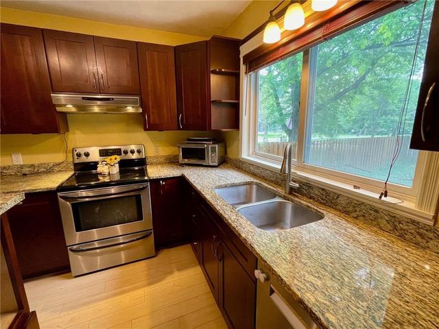 1400 12th Avenue, Menomonie, WI 54751