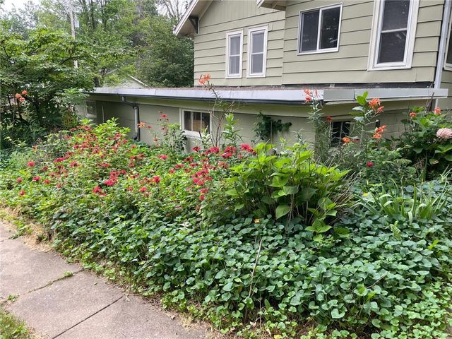 1400 12th Avenue, Menomonie, WI 54751