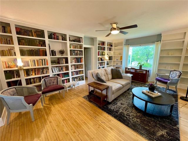 1400 12th Avenue, Menomonie, WI 54751