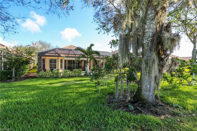 6769 Bent Grass DR, Naples, FL 34113