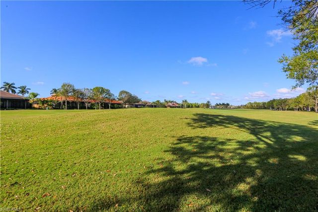 6769 Bent Grass DR, Naples, FL 34113