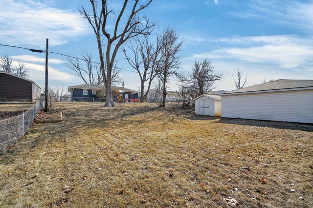 4407 66th Street, Urbandale, IA 50322