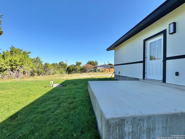 227 Canyon Springs, Canyon Lake, TX 78133
