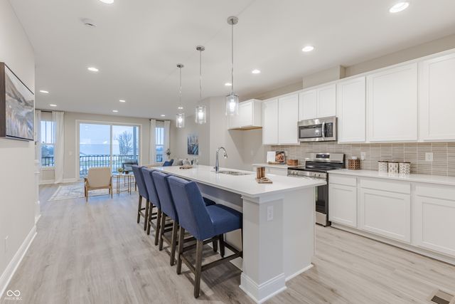 5799 CR W 750 N, Mccordsville, IN 46055