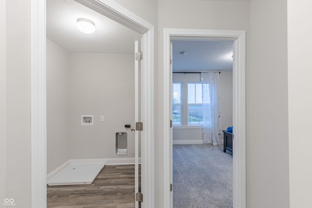 5799 CR W 750 N, Mccordsville, IN 46055