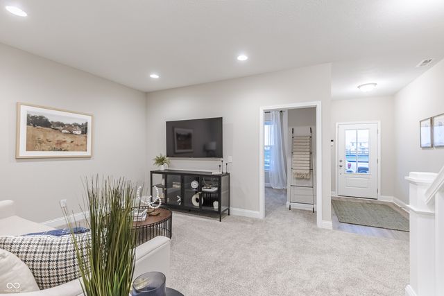 5799 CR W 750 N, Mccordsville, IN 46055