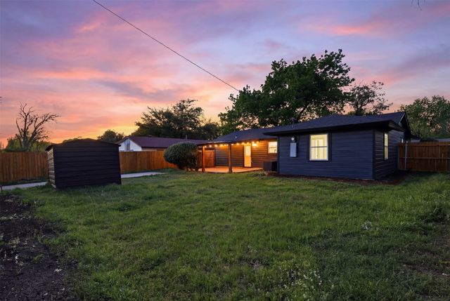 8442 Campanella Drive, Dallas, TX 75243