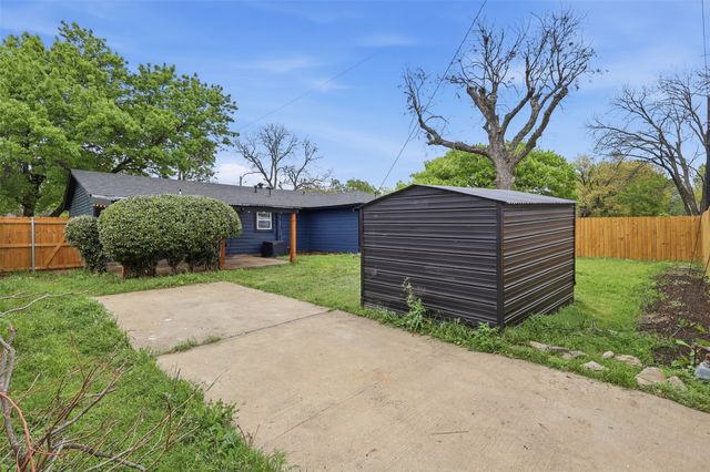 8442 Campanella Drive, Dallas, TX 75243