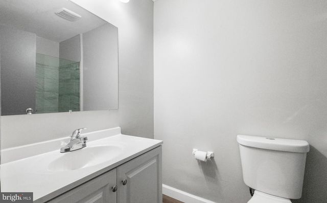 607 BROMLEY ESTS EST, Pine Hill, NJ 08021