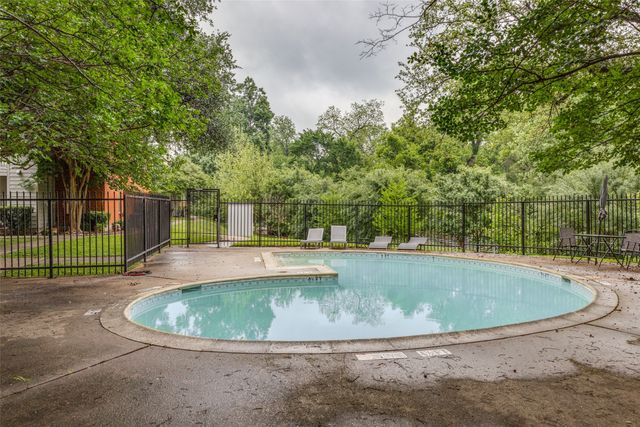 6900 Skillman Street 407, Dallas, TX 75231