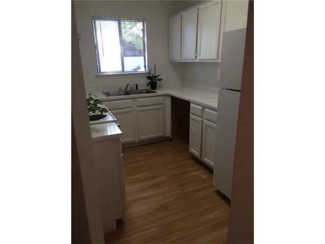 5550 Spring Valley Road G12, Dallas, TX 75254