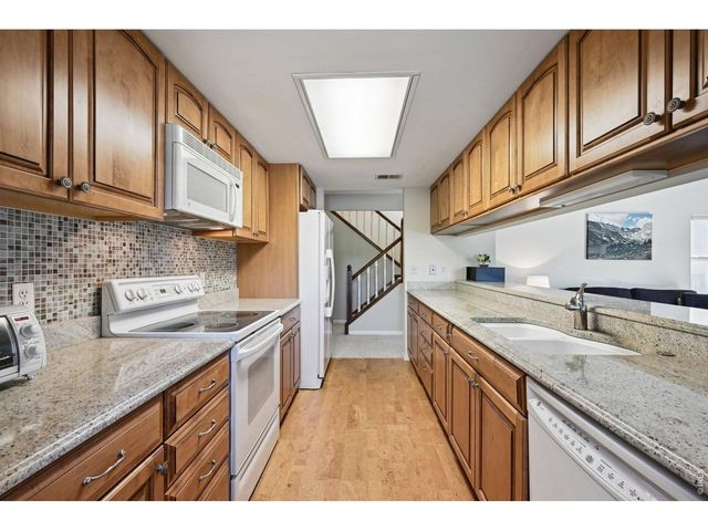 4475 Laguna Pl 201, Boulder, CO 80303