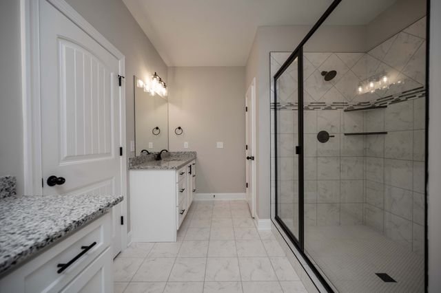 5409 Walnut Farms Blvd, Christiana, TN 37037