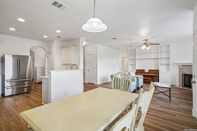 8435 Autry Bnd, San Antonio, TX 78254