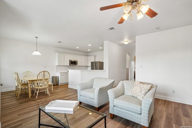 8435 Autry Bnd, San Antonio, TX 78254