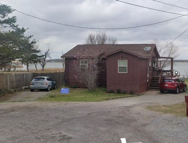 7509 Parkview Drive, Bonham, TX 75418