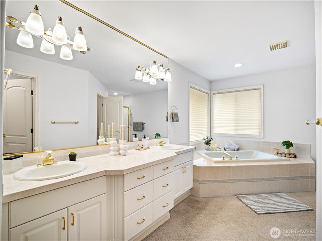 8202 204th Avenue Ct E, Bonney Lake, WA 98391