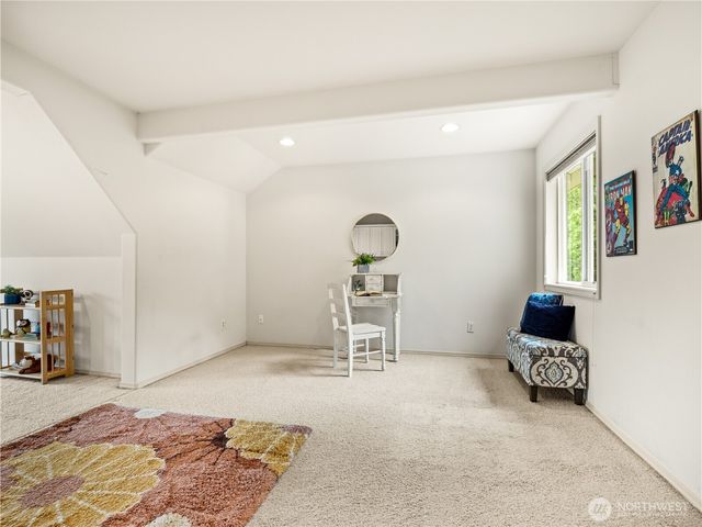 8202 204th Avenue Ct E, Bonney Lake, WA 98391