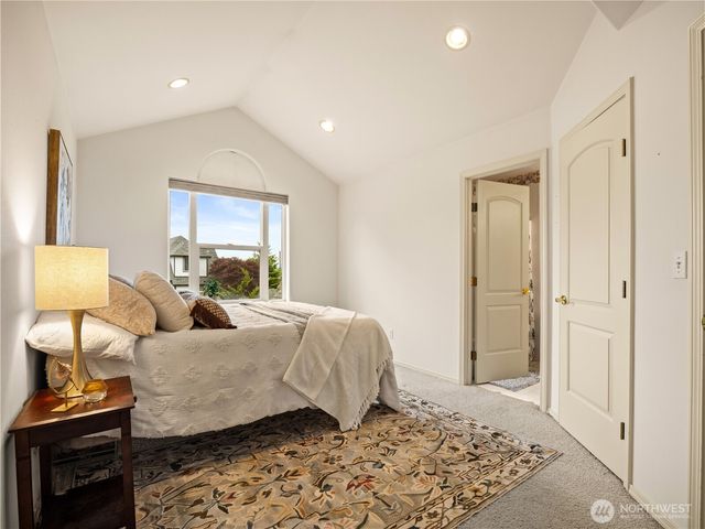 8202 204th Avenue Ct E, Bonney Lake, WA 98391