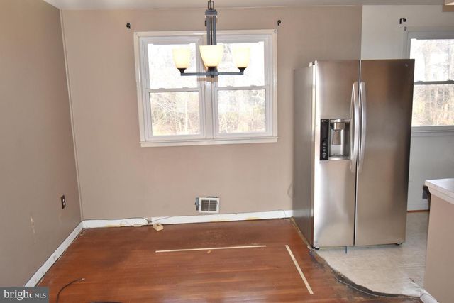 7602 LOCRIS DR, Upper Marlboro, MD 20772