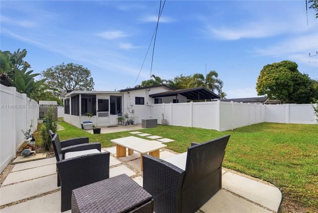 7491 Raleigh Street, Hollywood, FL 33024