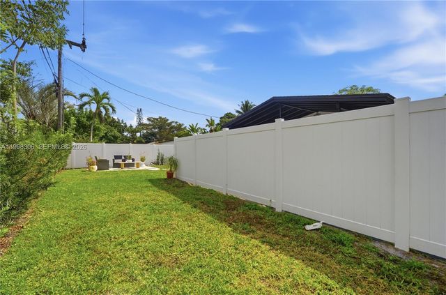 7491 Raleigh Street, Hollywood, FL 33024