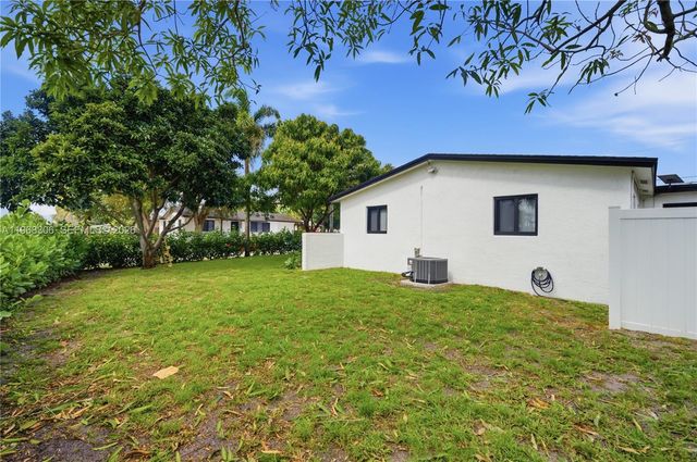 7491 Raleigh Street, Hollywood, FL 33024