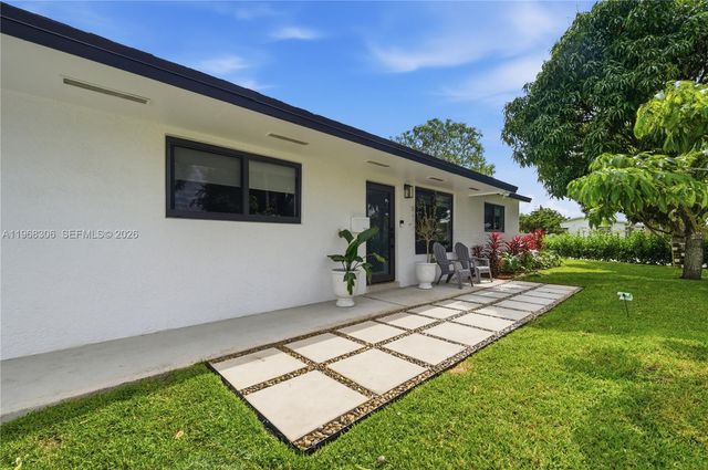 7491 Raleigh Street, Hollywood, FL 33024