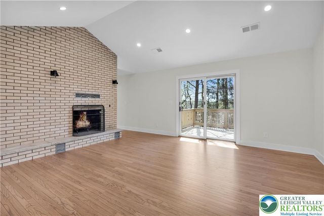 5722 Shady Lane, East Allen Twp, PA 18014