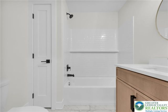 5722 Shady Lane, East Allen Twp, PA 18014