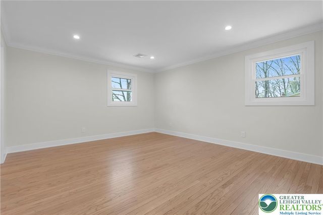 5722 Shady Lane, East Allen Twp, PA 18014