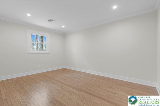 5722 Shady Lane, East Allen Twp, PA 18014