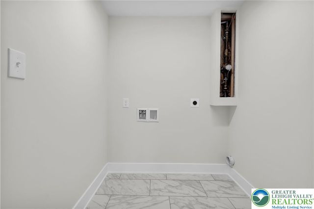 5722 Shady Lane, East Allen Twp, PA 18014