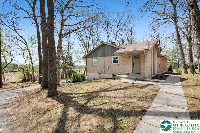 5722 Shady Lane, East Allen Twp, PA 18014