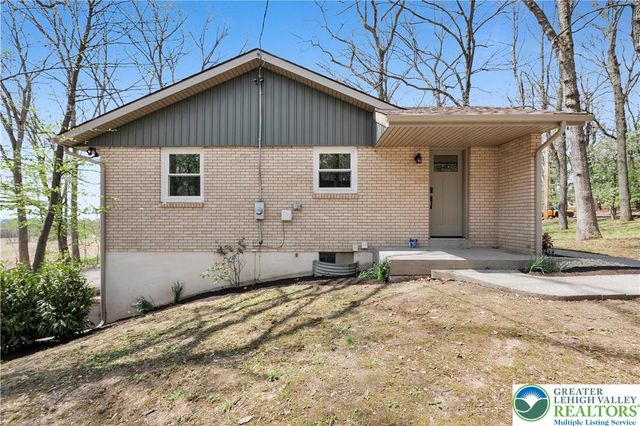 5722 Shady Lane, East Allen Twp, PA 18014