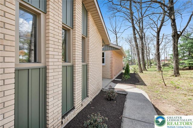 5722 Shady Lane, East Allen Twp, PA 18014